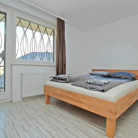 Aga's No. 3 Near Drvenija Bridge Apartment